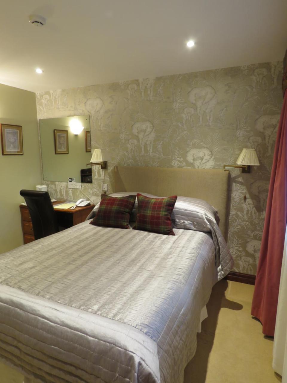 The Bay Horse Hotel And Restaurant Ulverston Kültér fotó